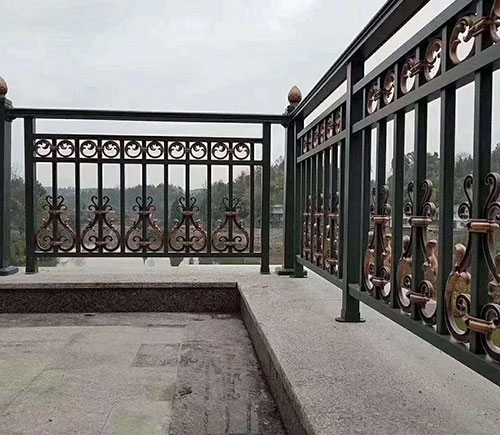 兴国铝艺阳台护栏
